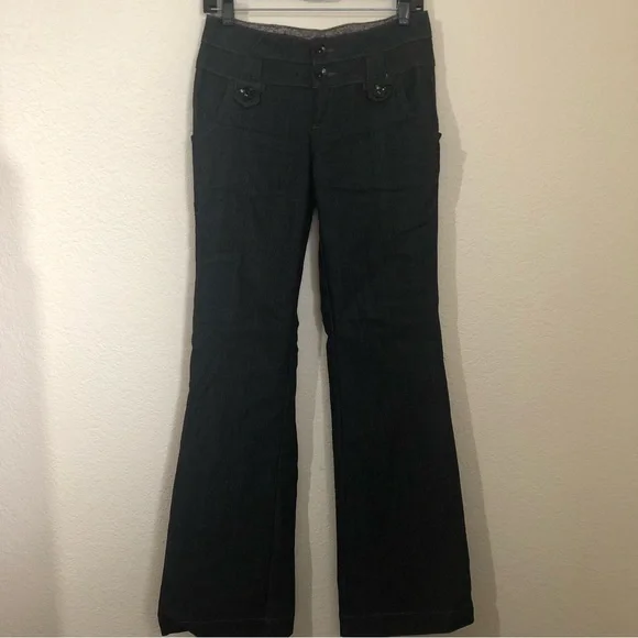 BOOM BOOM Jeans Womens Juniors 7 Low Rise Jeans Dark Wash Buttons NWOT - Picture 2 of 14